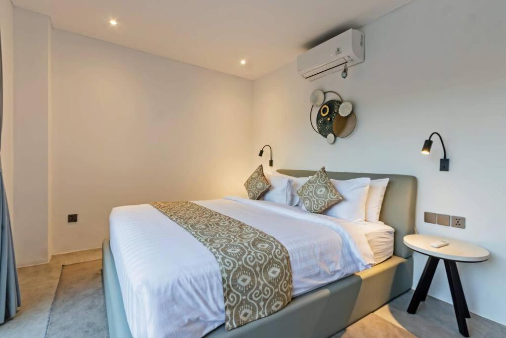 Manresa Villa Bali 4 Canggu Buitenkant foto